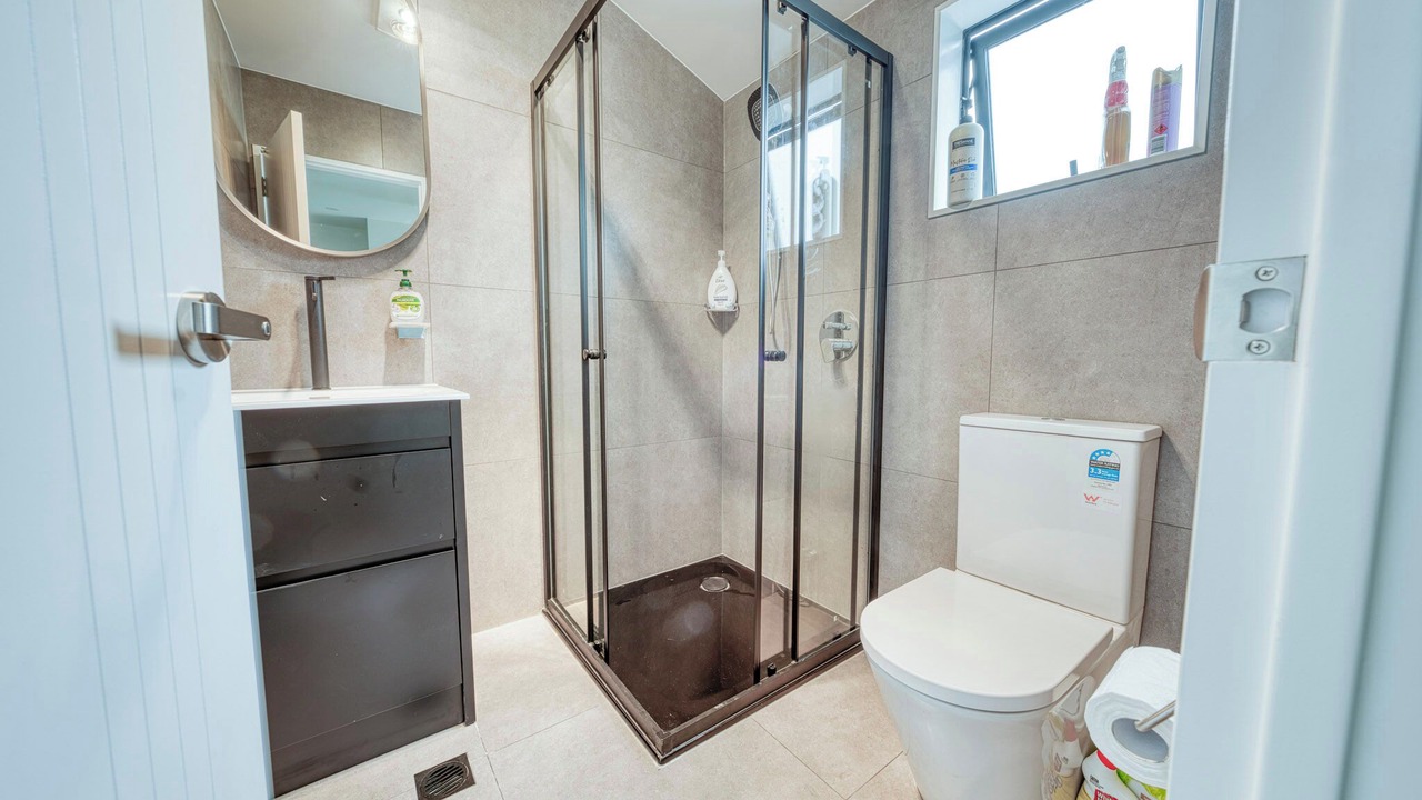 Photo of Bathroom in Papatoetoe