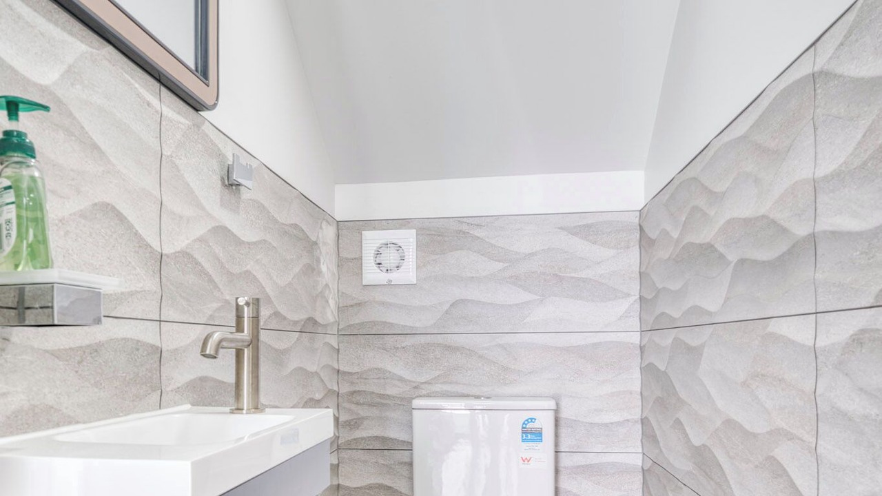 Photo of Bathroom in Papatoetoe