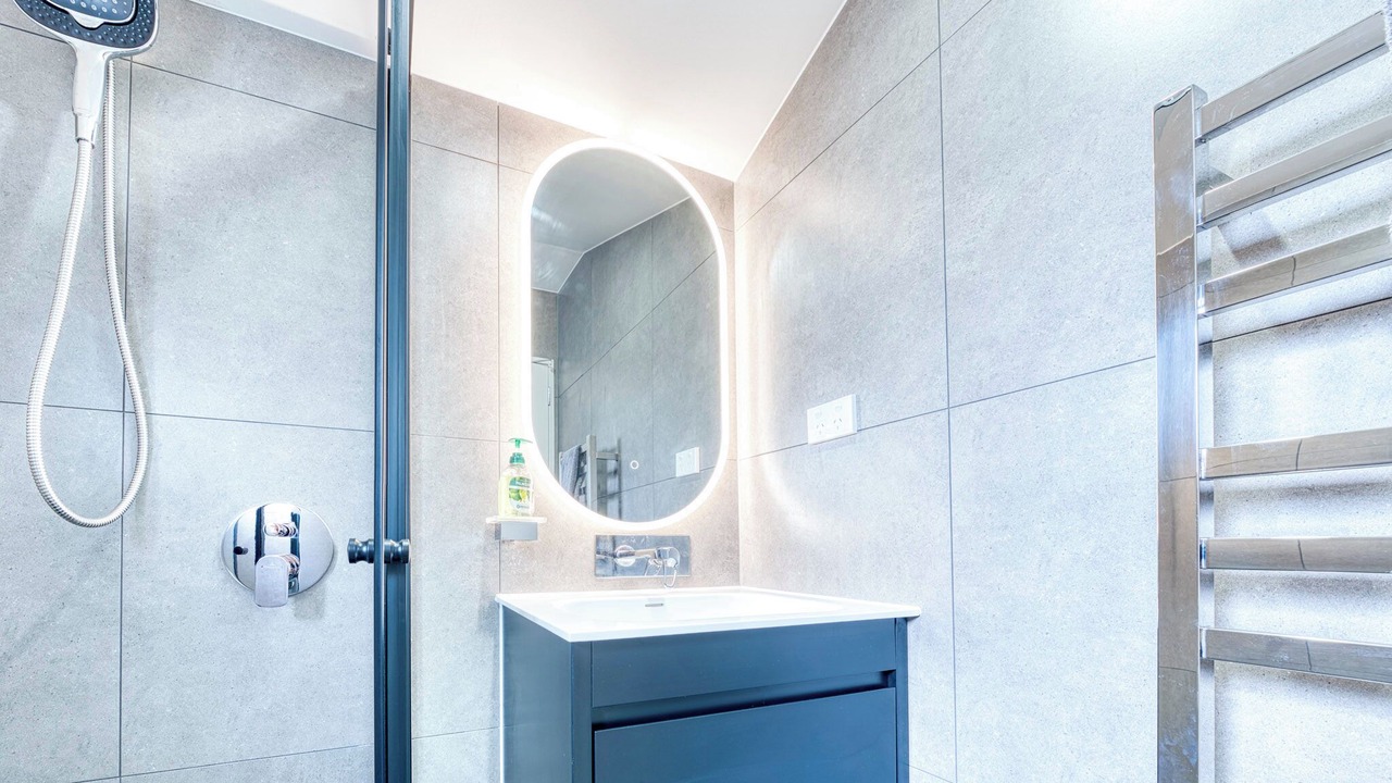 Photo of Bathroom in Papatoetoe