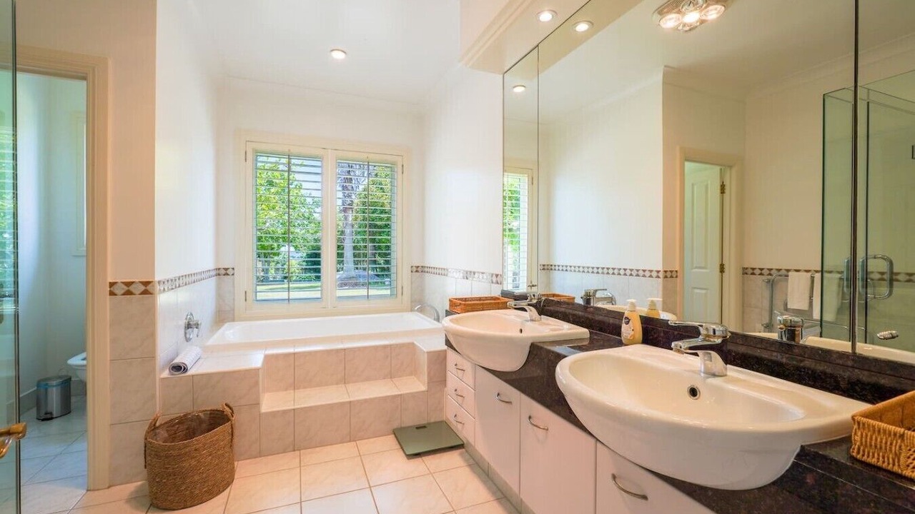 Photo of Bathroom in Karaka