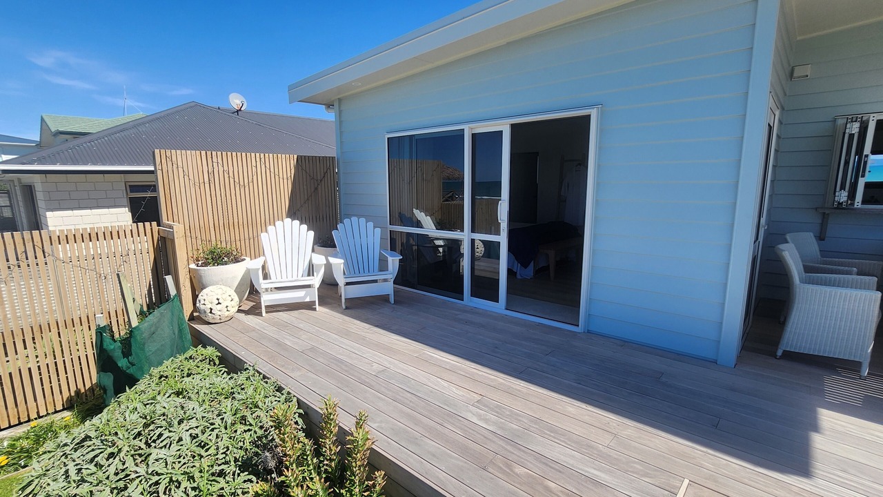 Photo of Patio Balcony in Waihi Beach