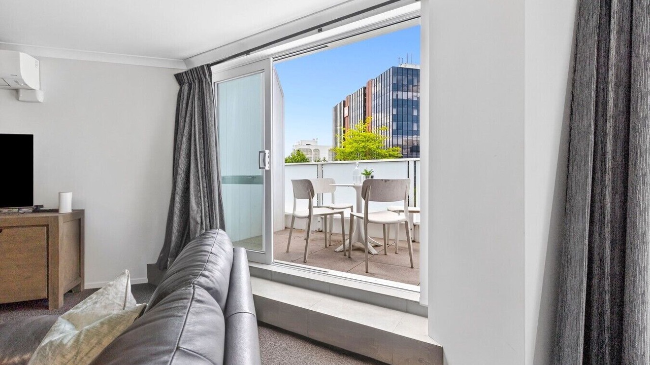 Photo of Livingroom in Hamilton