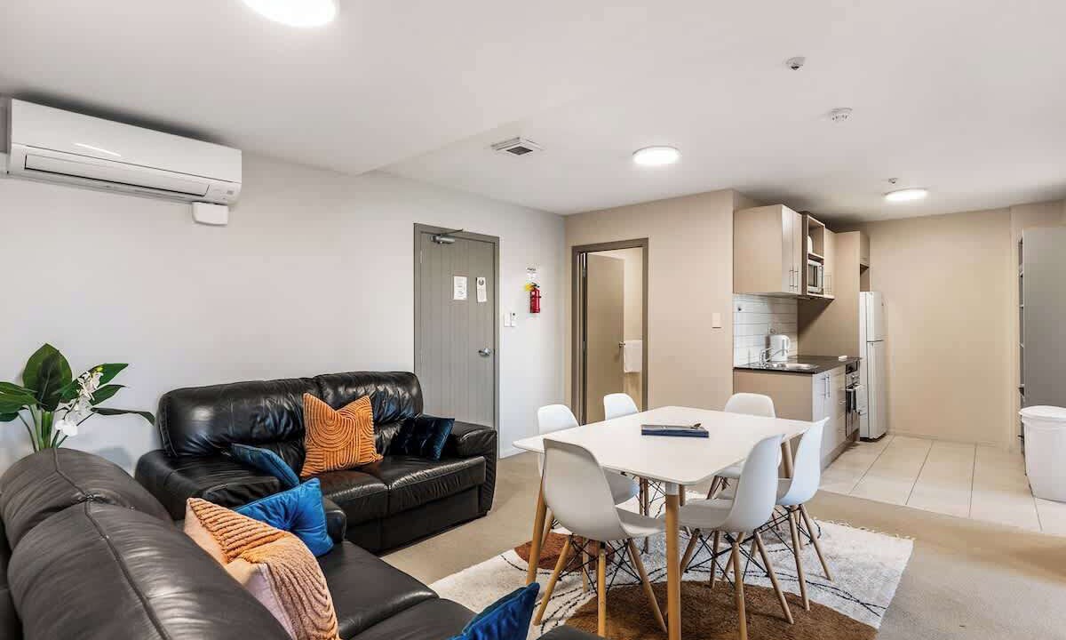 Photo of Livingroom in Newton