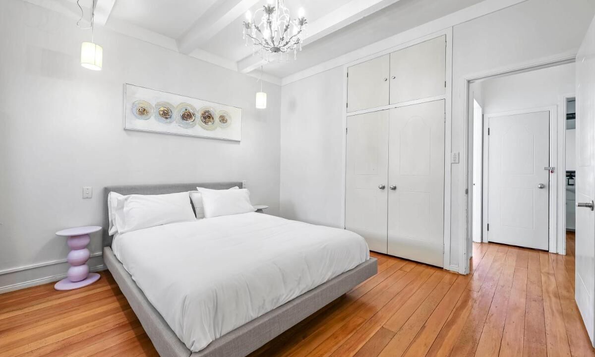 Photo of Bedroom in Epsom