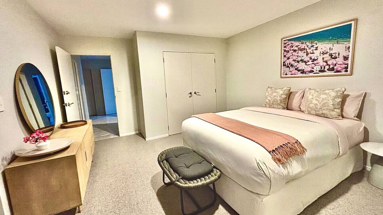 Photo of Bedroom in Omanu