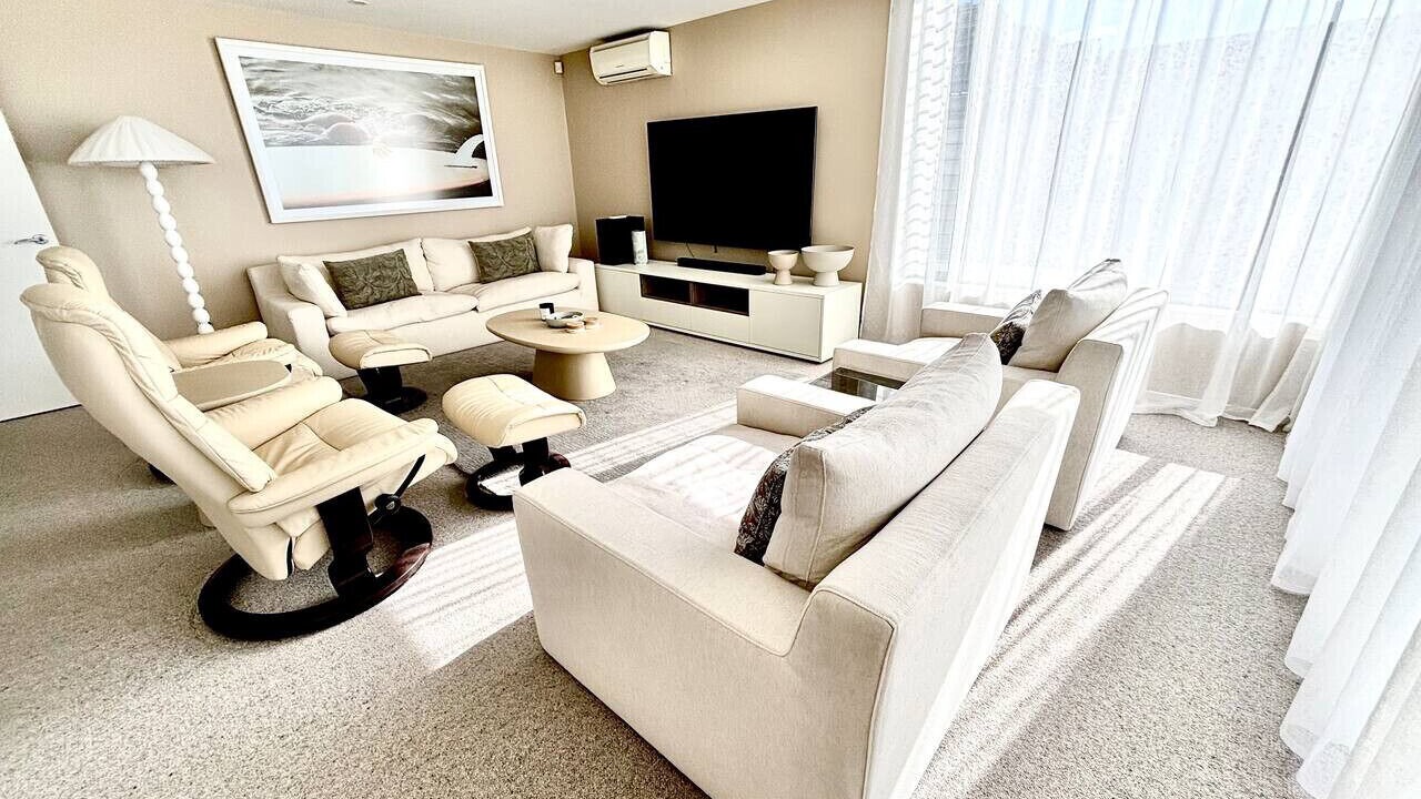 Photo of Livingroom in Omanu