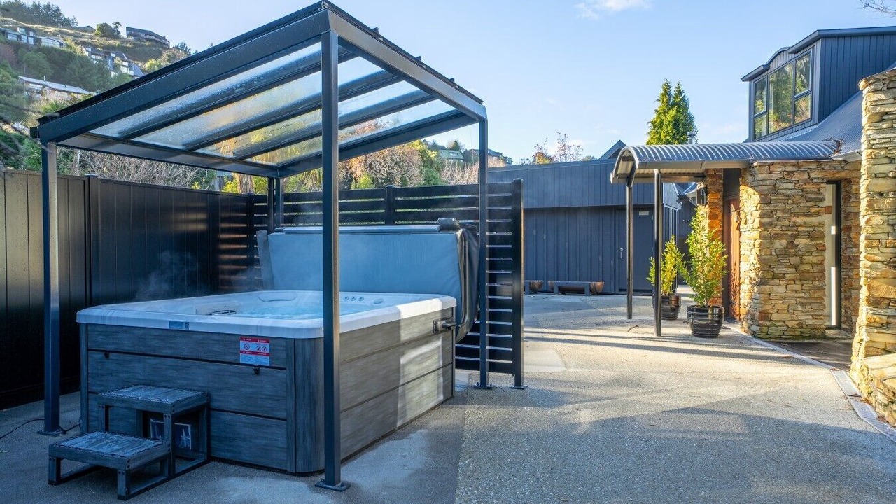 Photo of Outdoor in Sunshine Bay