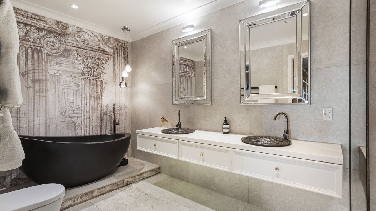 Photo of Bathroom in Auckland Central Business District