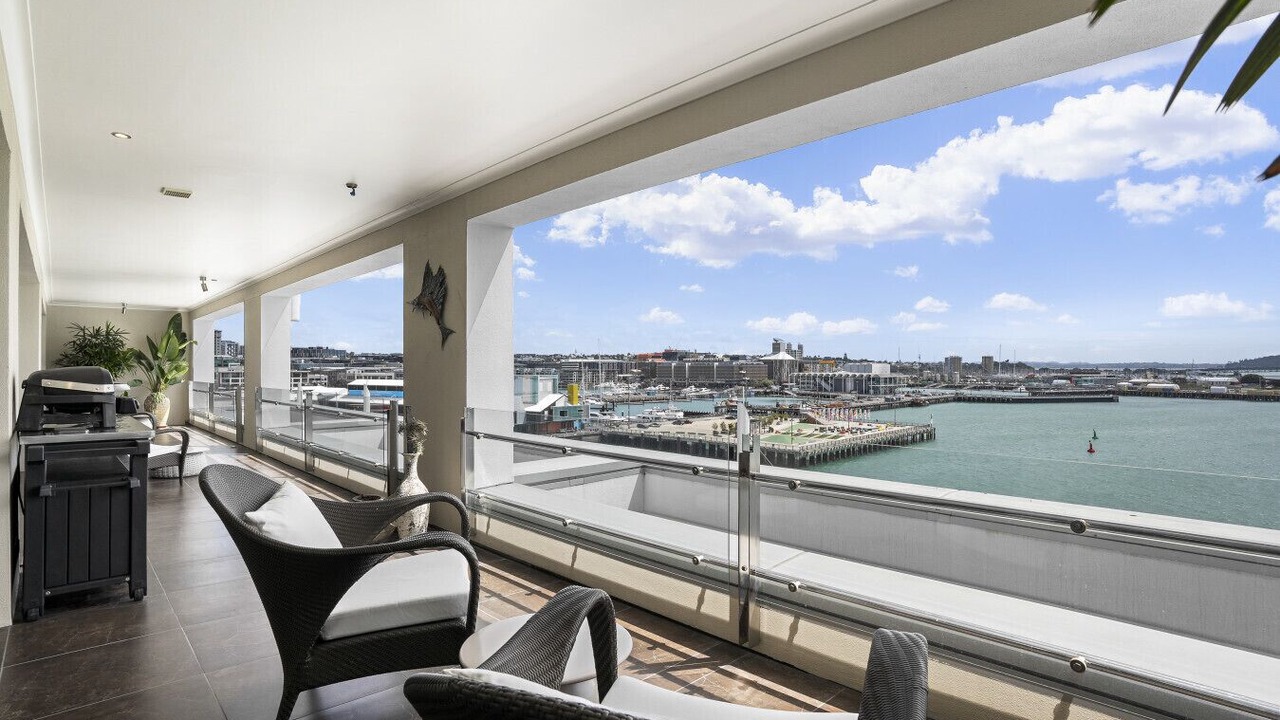 Photo of Outdoor in Auckland Central Business District