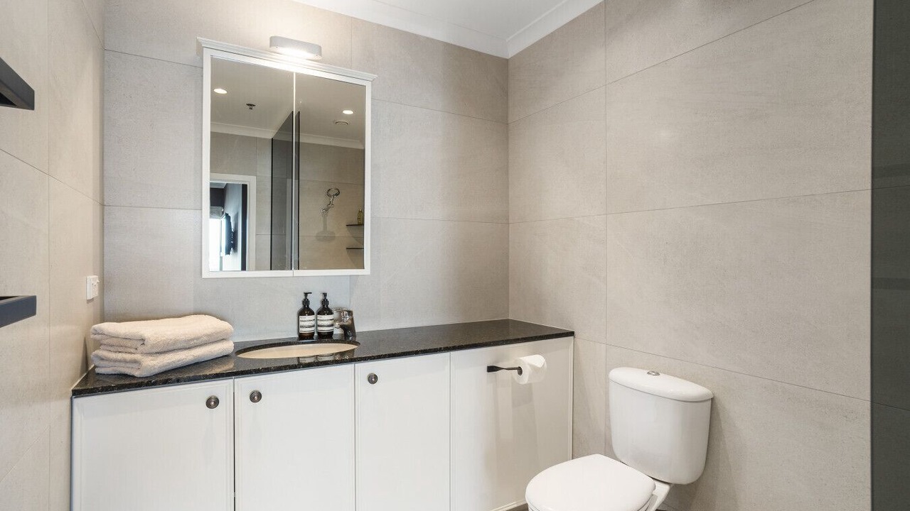 Photo of Bathroom in Auckland Central Business District