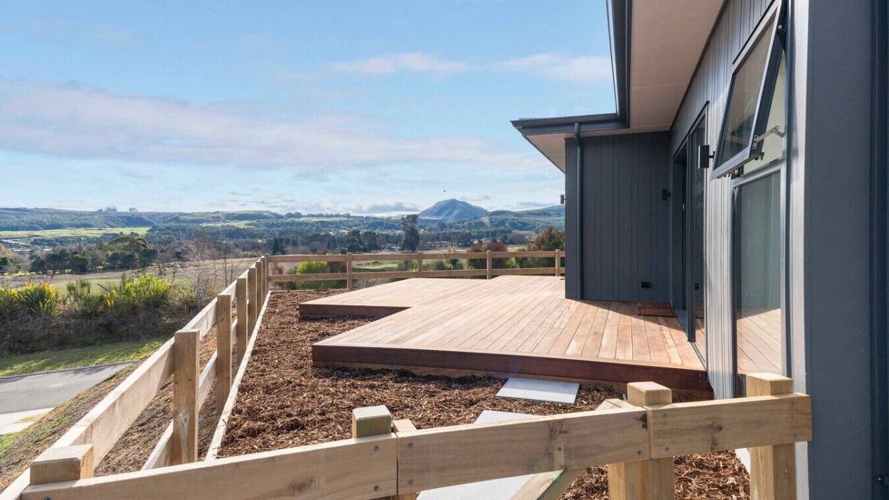 Photo of Patio Balcony in Kinloch