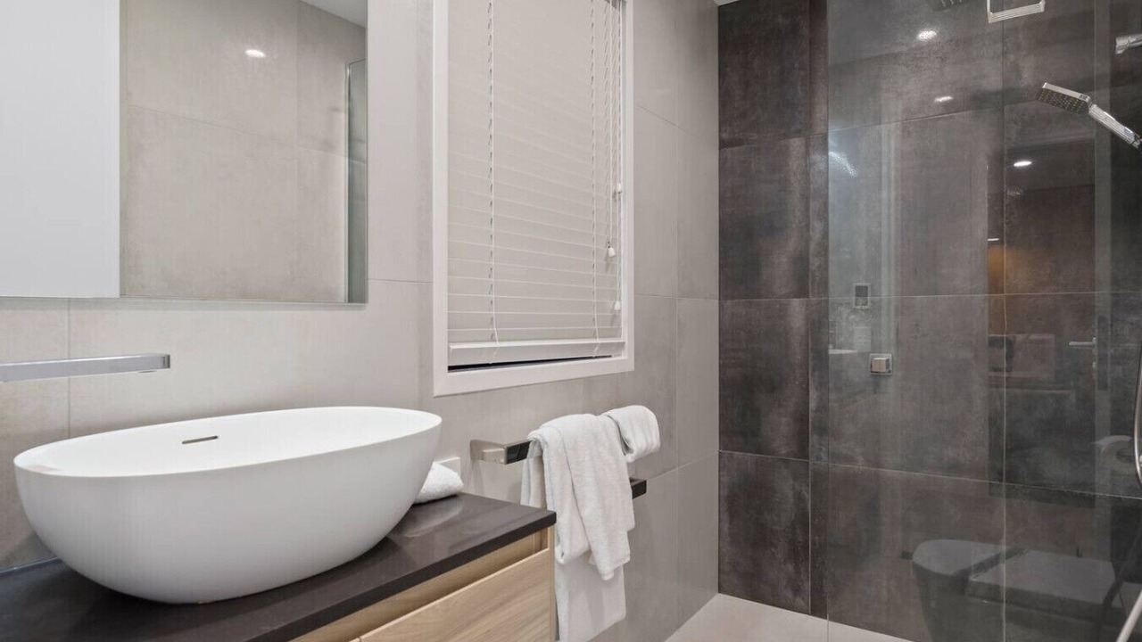 Photo of Bathroom in Auckland Central Business District
