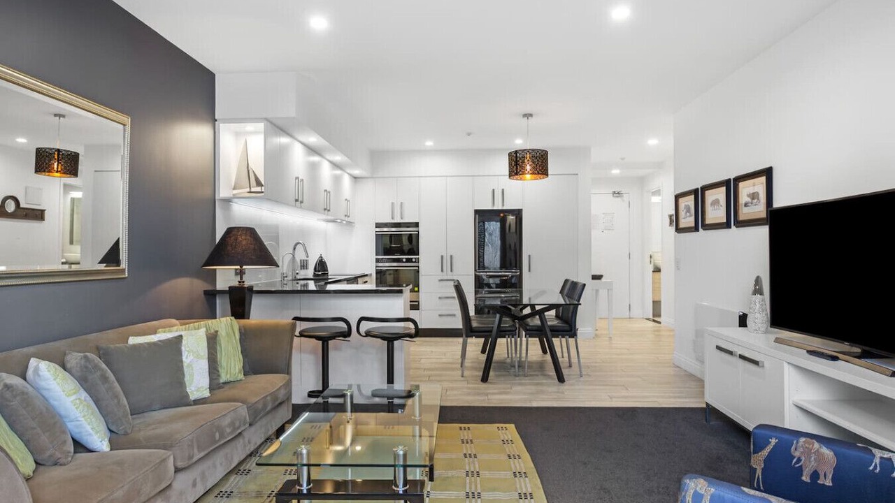 Photo of Livingroom in Auckland Central Business District