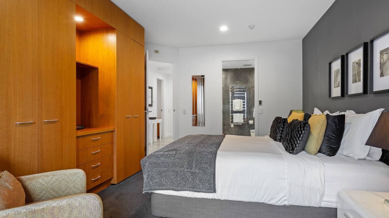 Photo of Bedroom in Auckland Central Business District