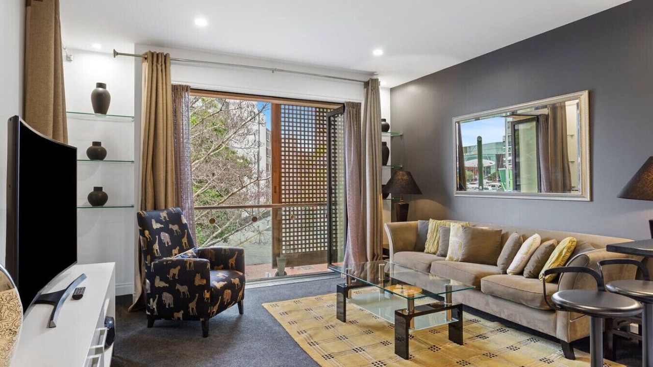 Photo of Livingroom in Auckland Central Business District