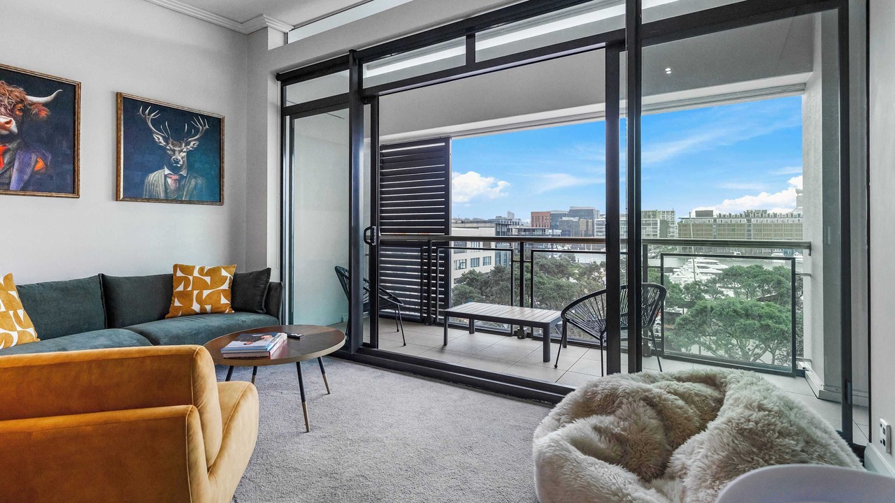 Photo of Livingroom in Auckland Central Business District