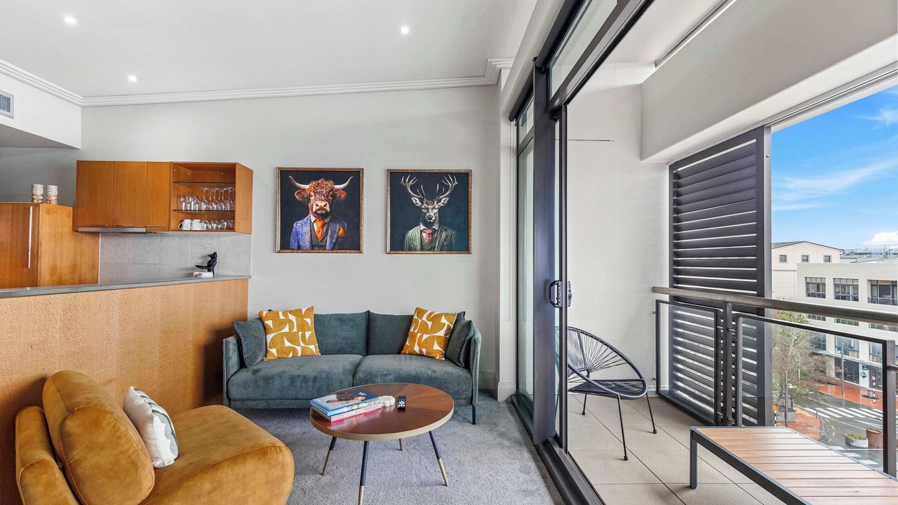 Photo of Livingroom in Auckland Central Business District