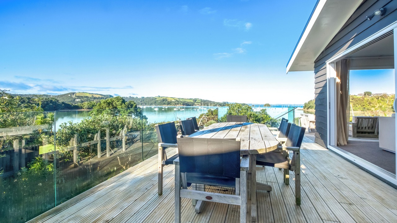 Photo of Patio Balcony in Surfdale