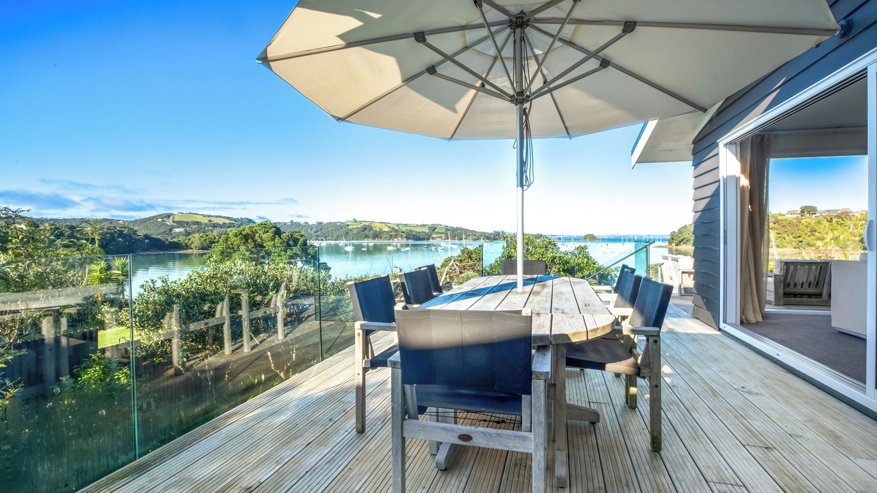 Photo of Patio Balcony in Surfdale