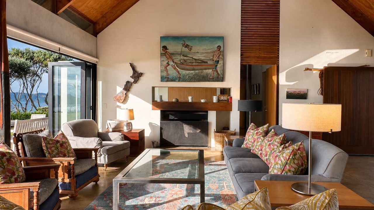 Photo of Livingroom in Onetangi