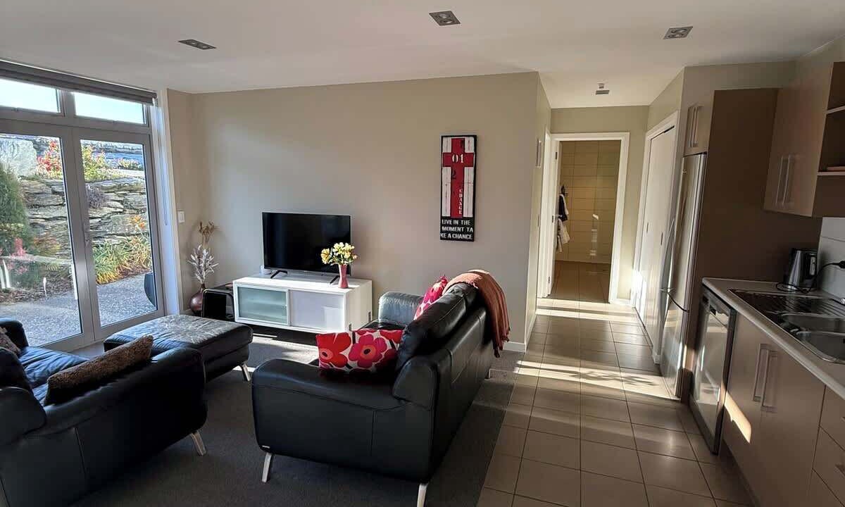 Photo of Livingroom in Kelvin Heights
