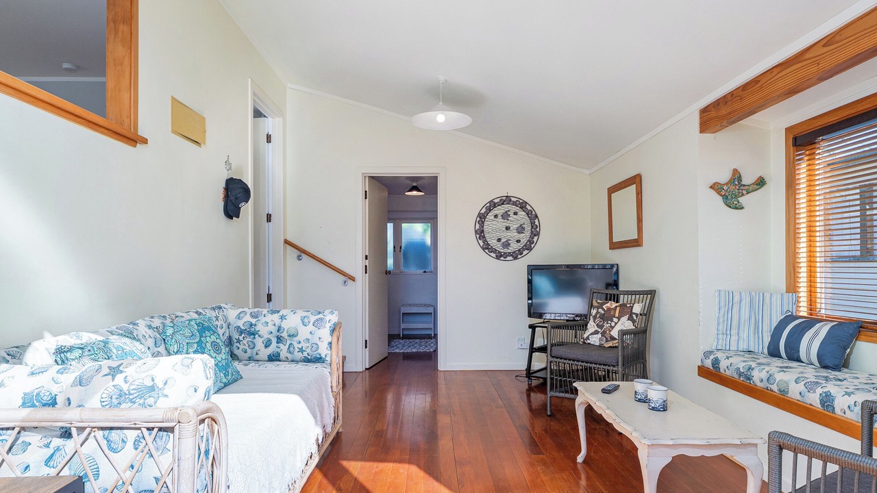 Photo of Livingroom in Whangamata