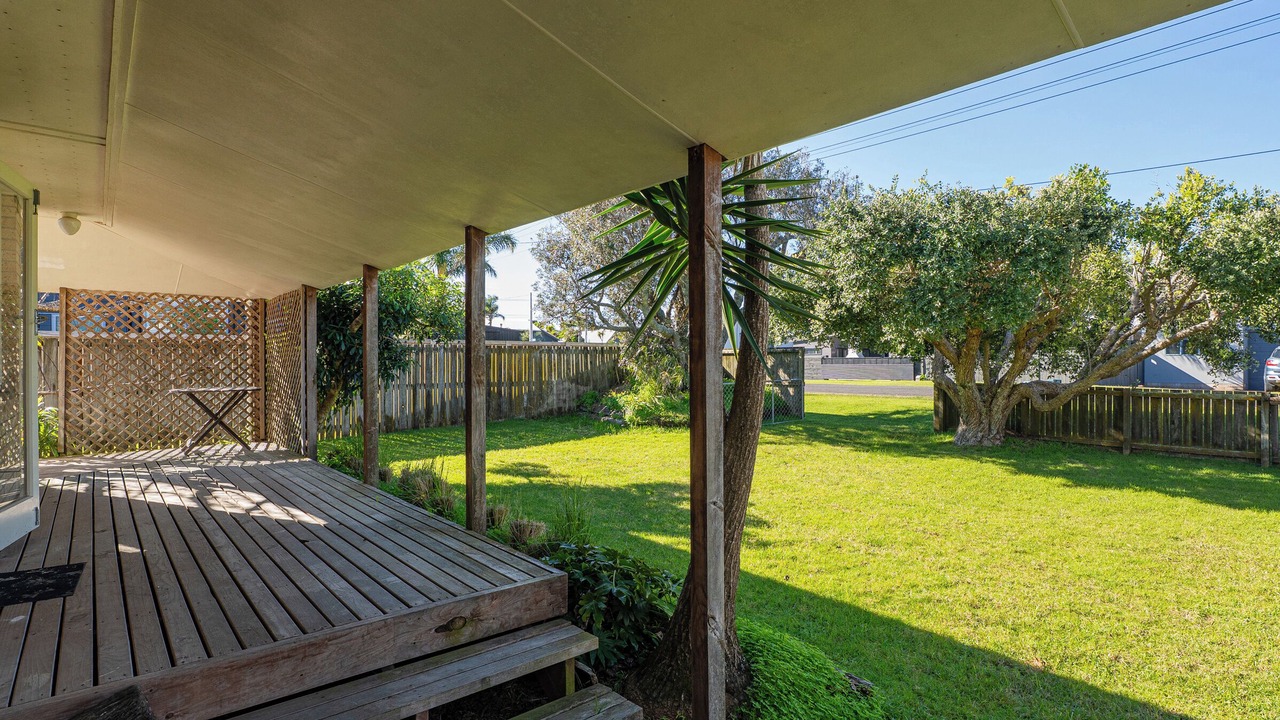 Photo of Patio Balcony in Whangamata