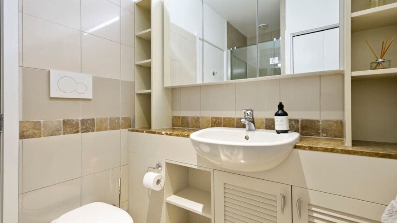 Photo of Bathroom in Auckland Central Business District
