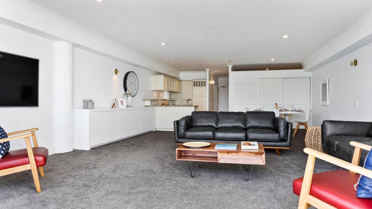 Photo of Livingroom in Auckland Central Business District
