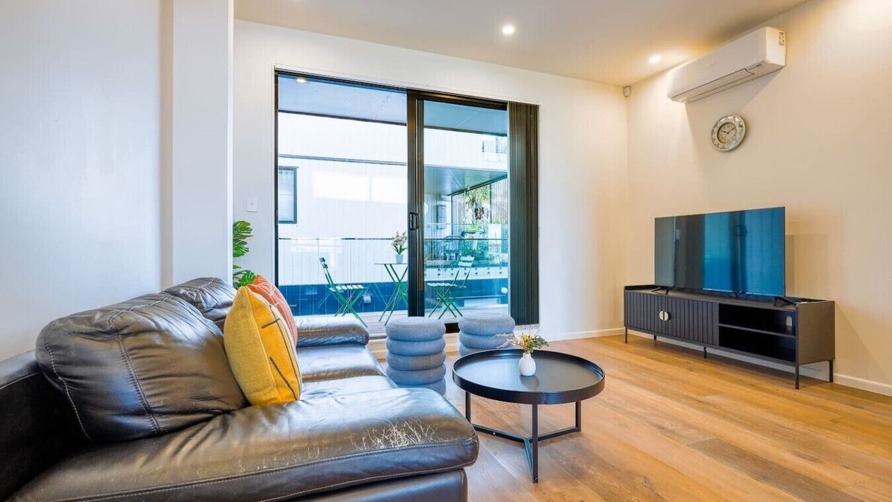 Photo of Livingroom in Belmont
