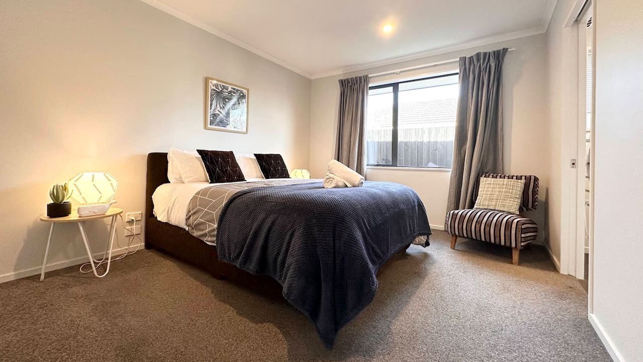Photo of Bedroom in Burnside