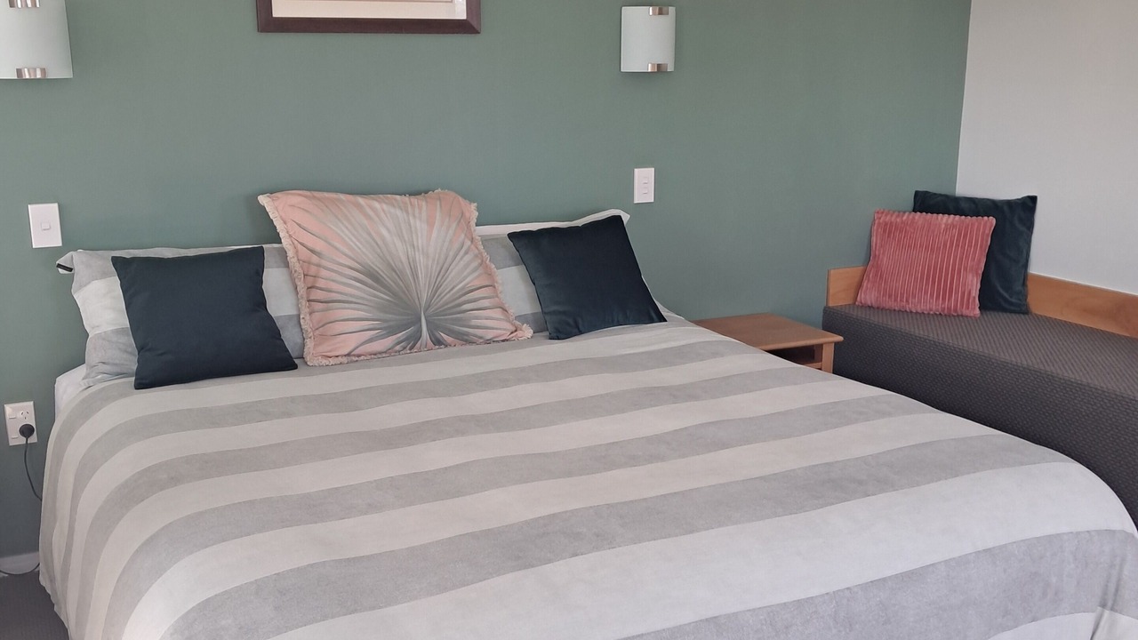 Photo of Bedroom in Opunake