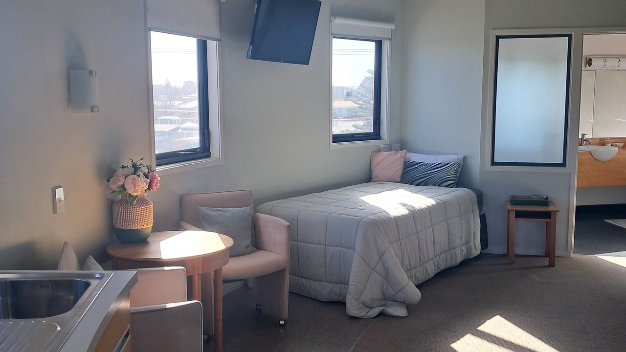 Photo of Bedroom in Opunake