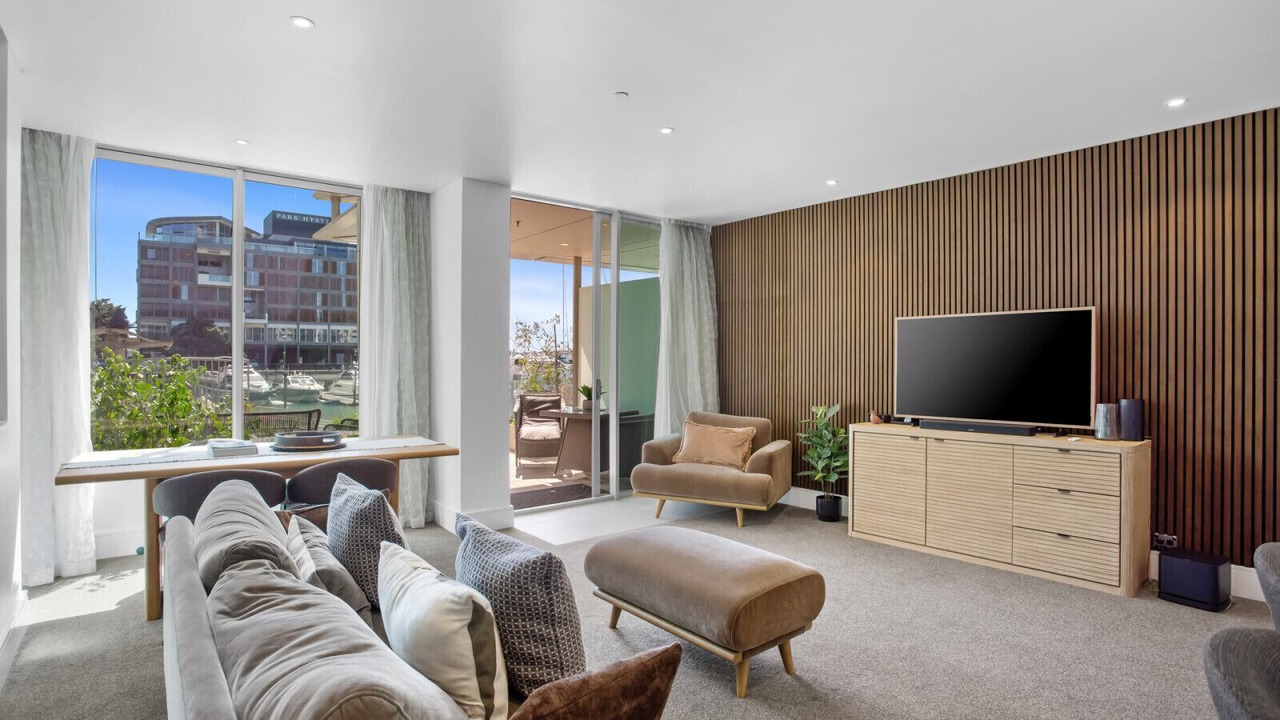 Photo of Livingroom in Auckland Central Business District