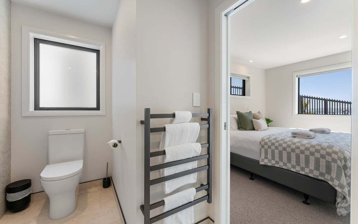 Photo of Bedroom in Acacia Bay