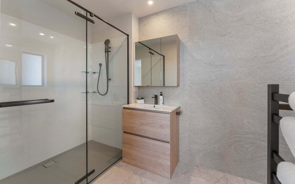 Photo of Bathroom in Acacia Bay