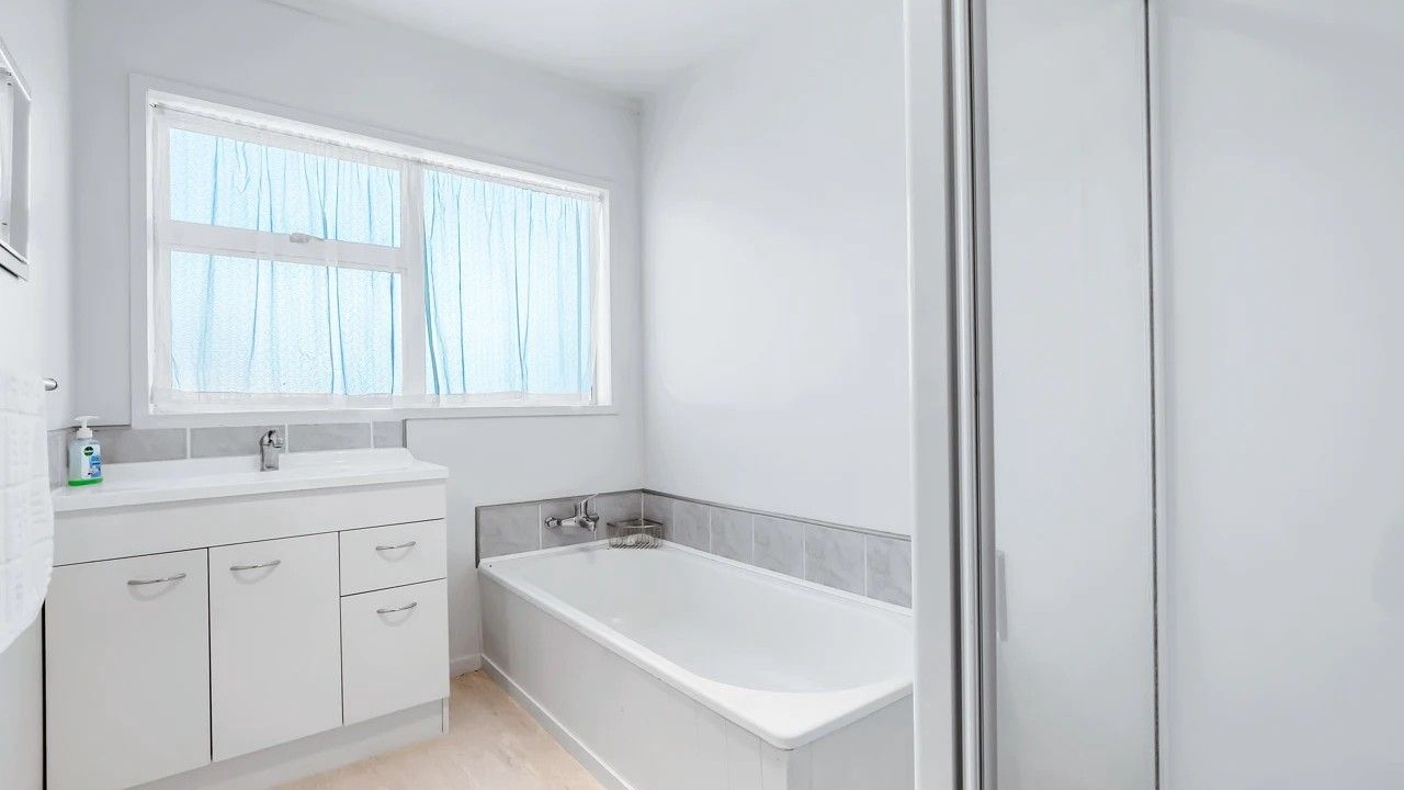 Photo of Bathroom in Turangi