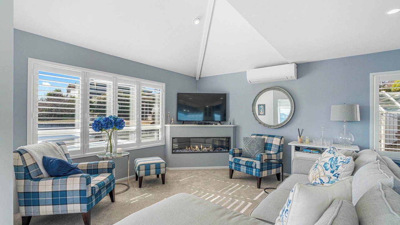 Photo of Livingroom in Hilltop
