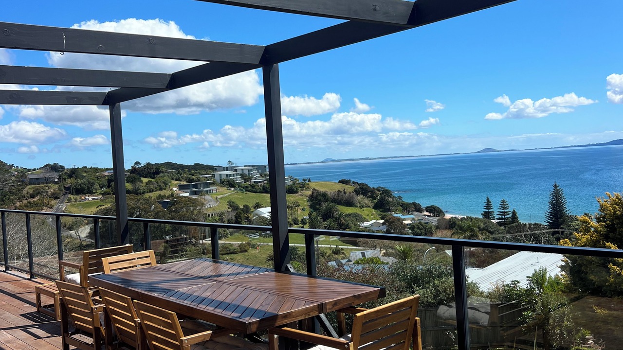 Photo of Outdoor in Cable Bay