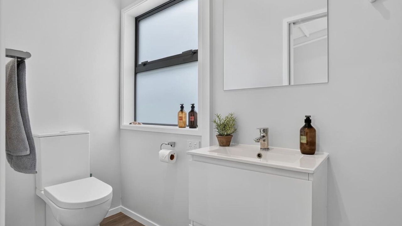 Photo of Bathroom in Langs Beach