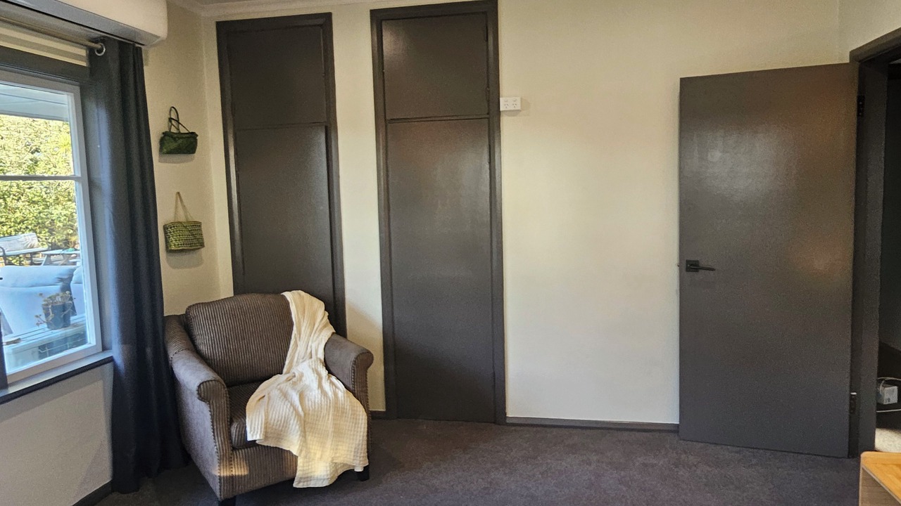 Photo of Bedroom in Hokio Beach