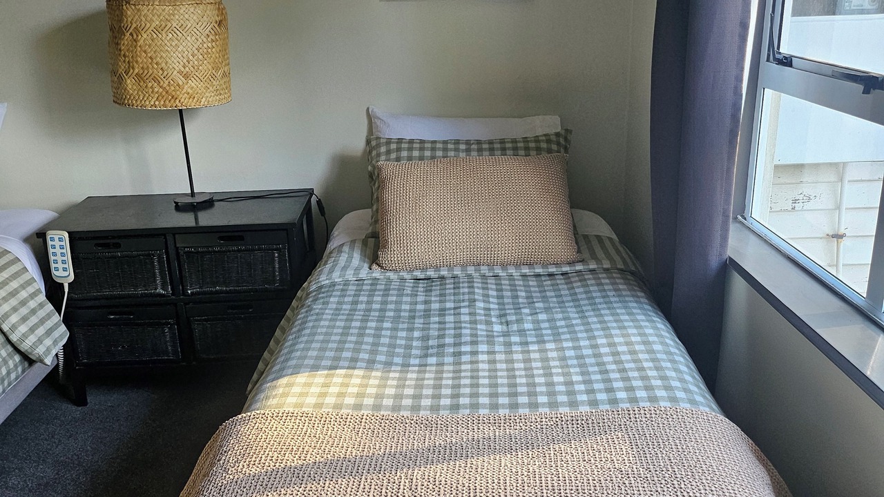Photo of Bedroom in Hokio Beach