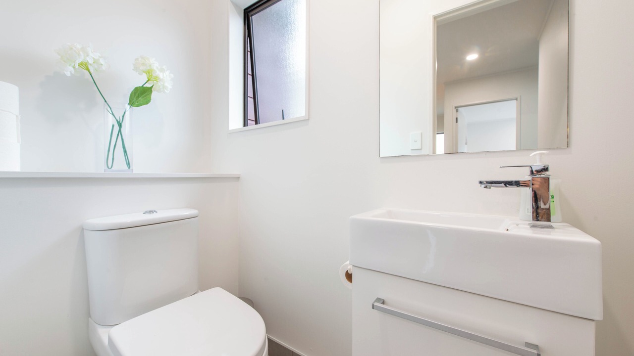 Photo of Bathroom in Greenlane - Ellerslie