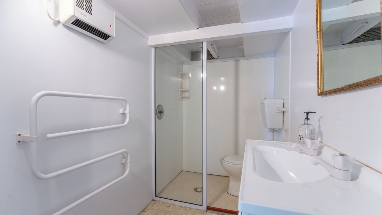 Photo of Bathroom in Rainbow Point