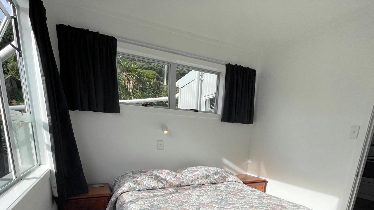 Photo of Bedroom in Piha