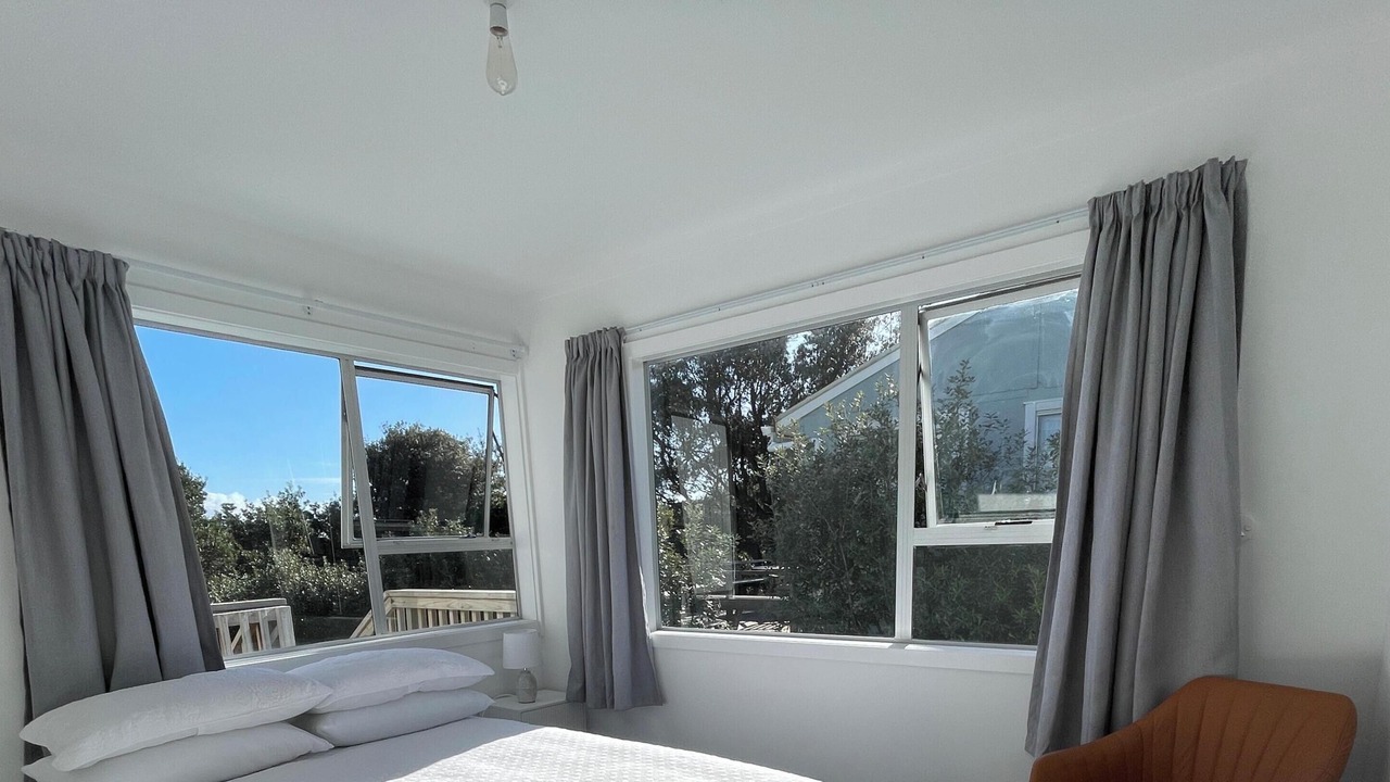 Photo of Bedroom in Piha