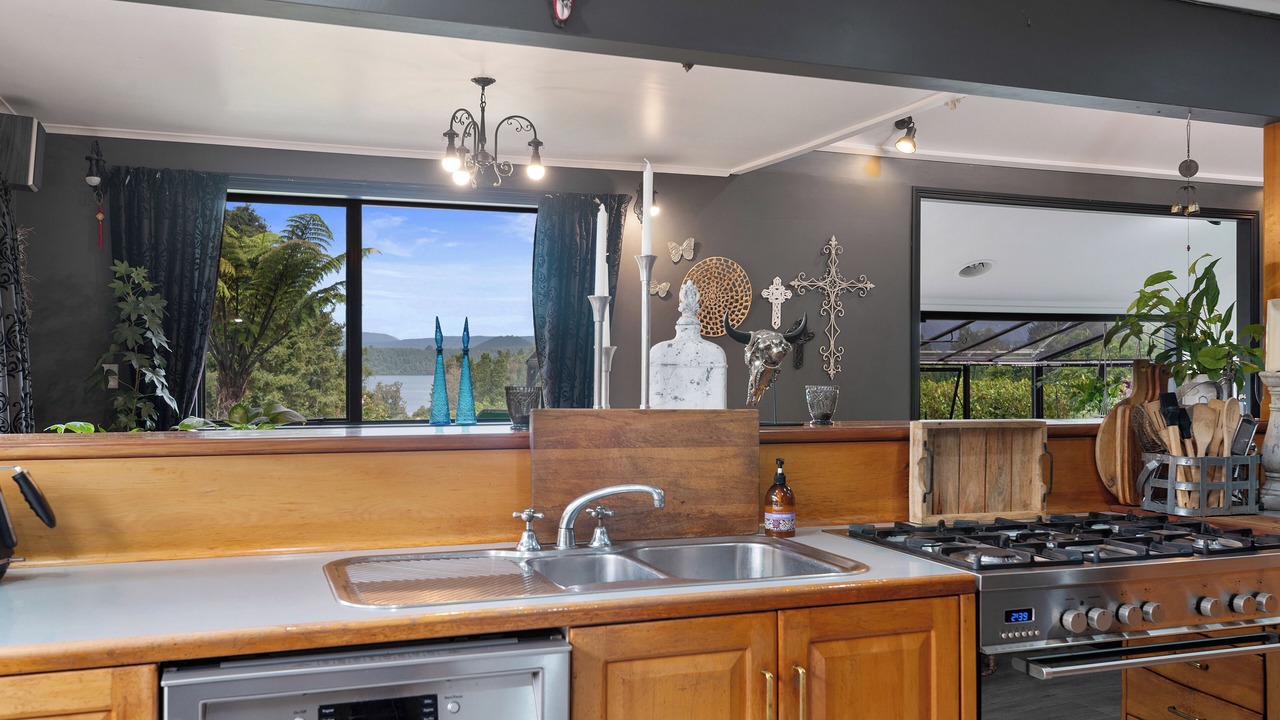 Photo of Kitchen in Okere Falls