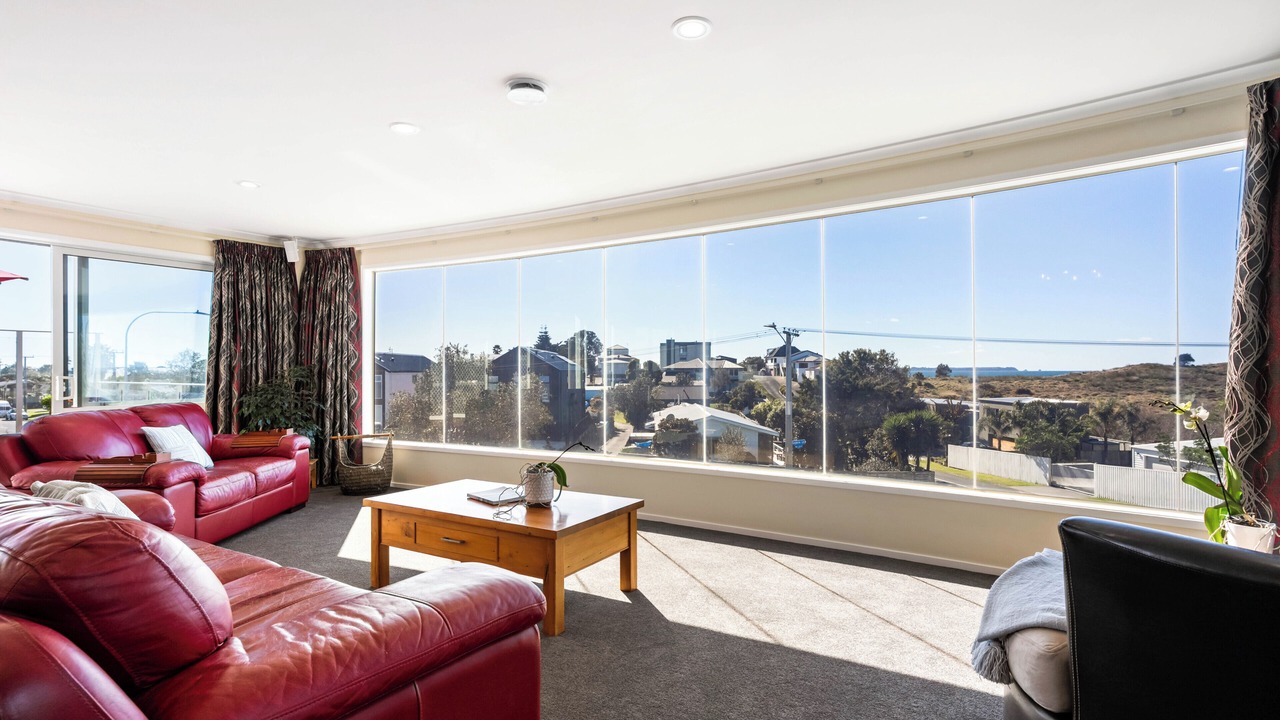 Photo of Livingroom in Papamoa Beach