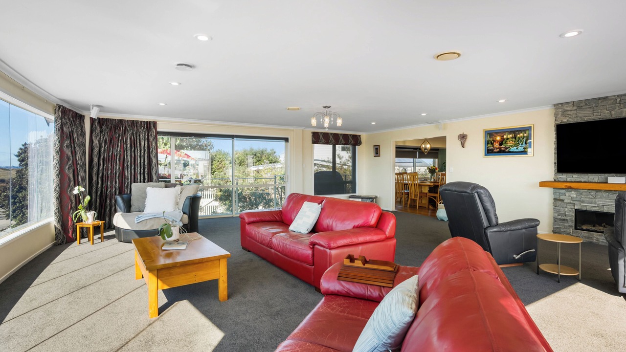 Photo of Livingroom in Papamoa Beach
