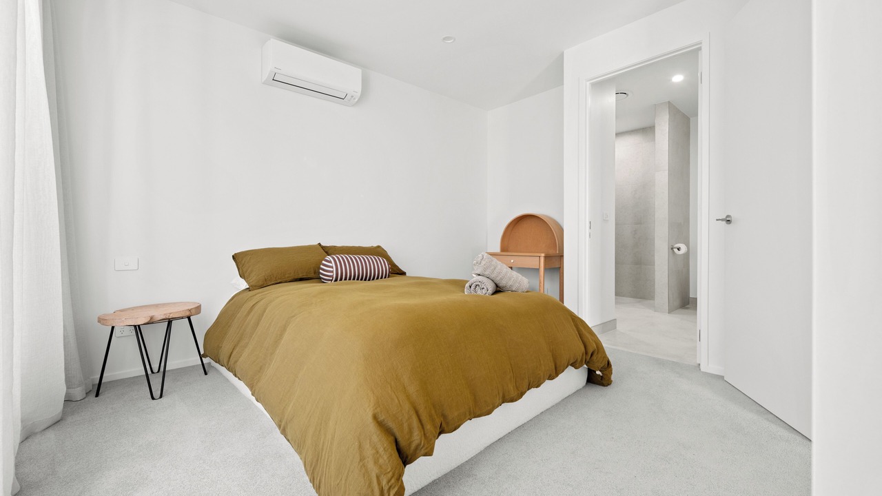 Photo of Bedroom in Hamilton North
